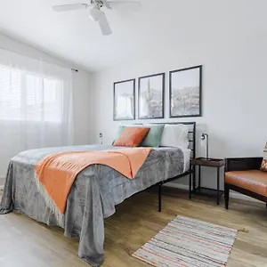Apartment Desert Chic - 2 Bed With Yard Scottsdale